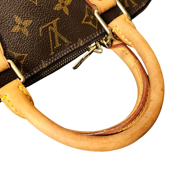 LOUIS VUITTON ALMA BAG - Picture 8 of 16